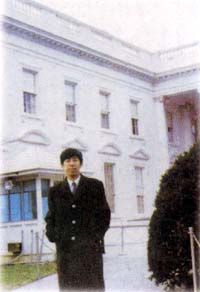 杨乐-1.jpg (16630 bytes)