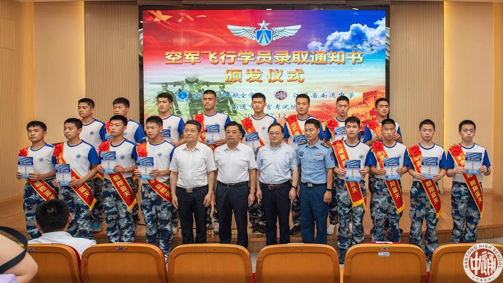 15cfc4899f9243e1a5ca5bfae58677fe.jpg 15cfc4899f9243e1a5ca5bfae58677fe.jpg