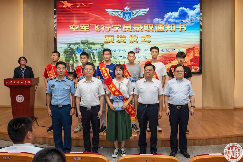 eaa927ee21454a6aade93bf1a3d23bb2.jpg eaa927ee21454a6aade93bf1a3d23bb2.jpg