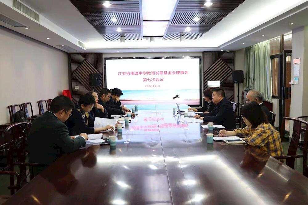 d61da5e76dac425d8a1b562bf2e3f331.jpg d61da5e76dac425d8a1b562bf2e3f331.jpg