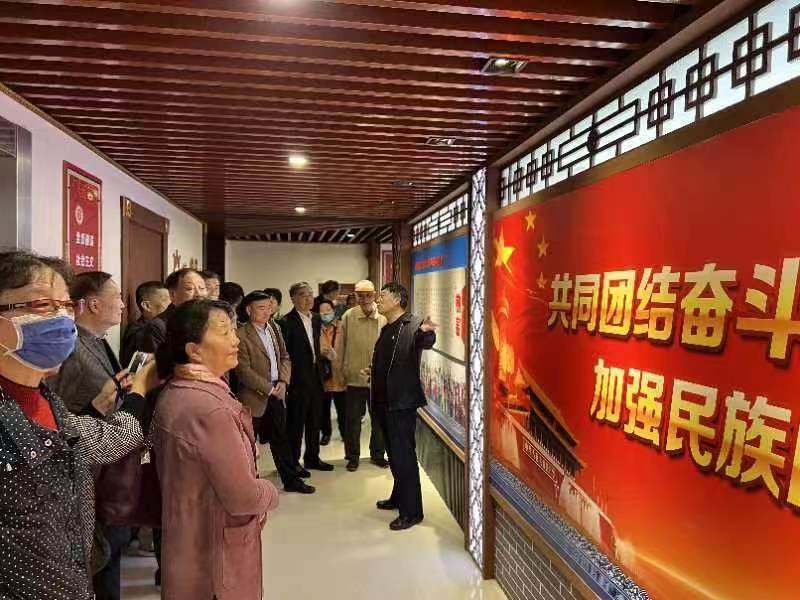 69affdb9c49e470f931fa51da85ad690.jpg 69affdb9c49e470f931fa51da85ad690.jpg