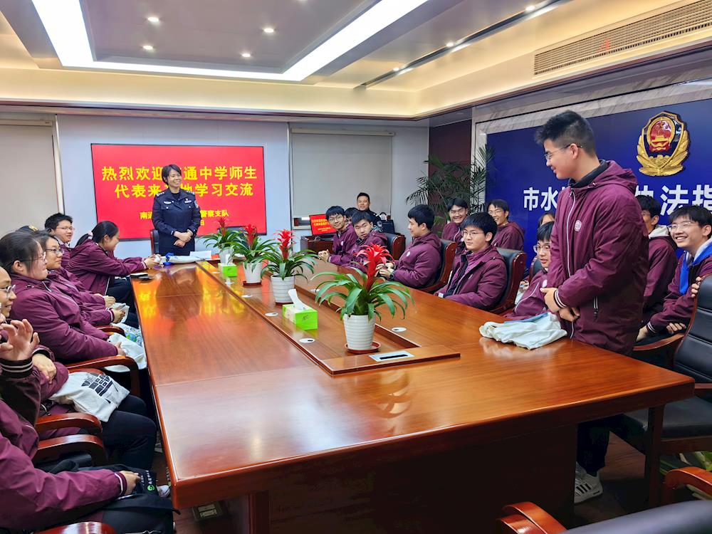 46e14089c18c40e3af7766429bd38d07.jpg 46e14089c18c40e3af7766429bd38d07.jpg