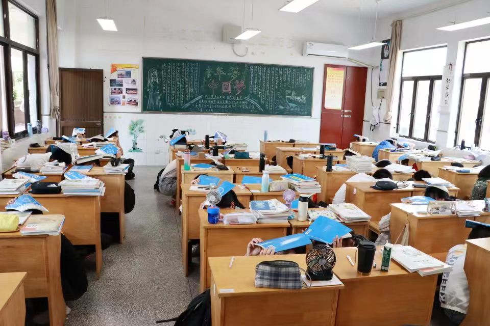 080bf53b7c7f4679aacab04cf4adb8db.jpg 080bf53b7c7f4679aacab04cf4adb8db.jpg