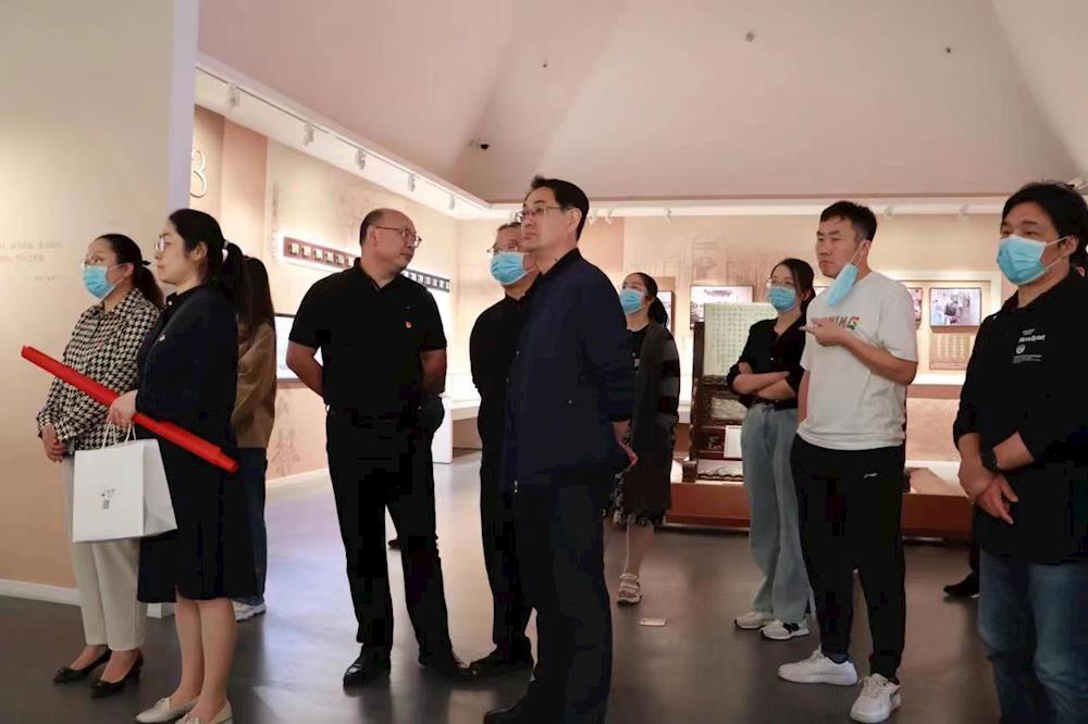 179c181455ff458d81dc92710a0035a9.jpg 179c181455ff458d81dc92710a0035a9.jpg