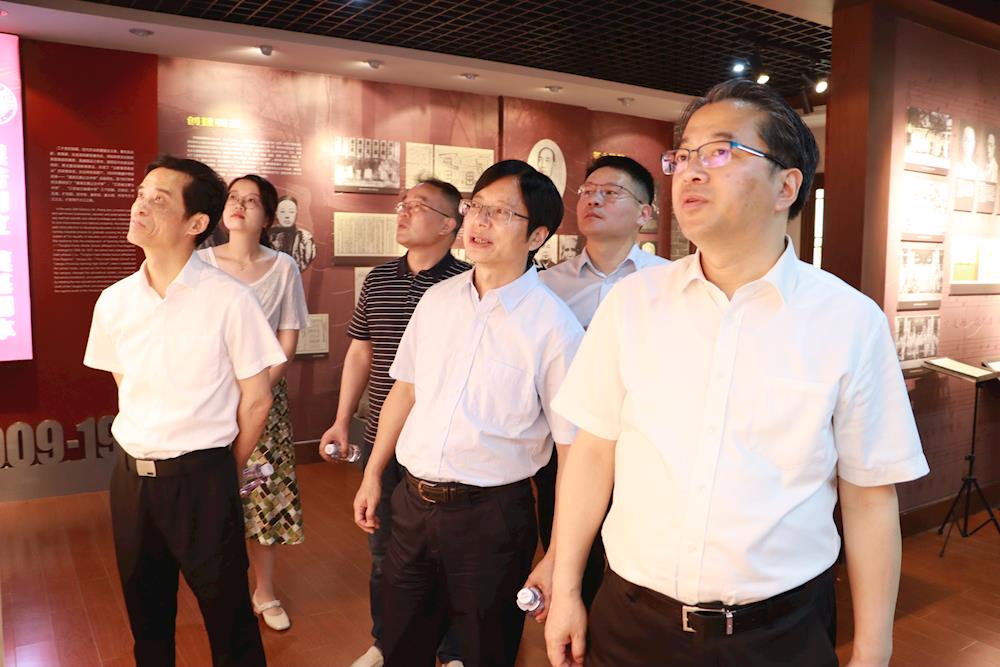 fe66274f5be2461c99ff27f6469b8d26.jpg fe66274f5be2461c99ff27f6469b8d26.jpg