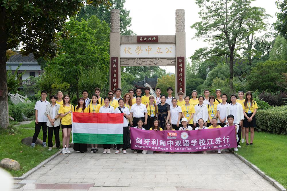 993d6d200b9648609c6133c34b8f3585.jpg 993d6d200b9648609c6133c34b8f3585.jpg