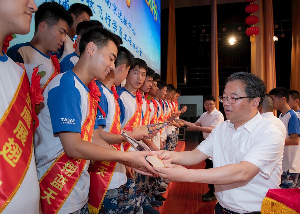 b024b3370de44951abca80b3fbe5b021.jpg b024b3370de44951abca80b3fbe5b021.jpg