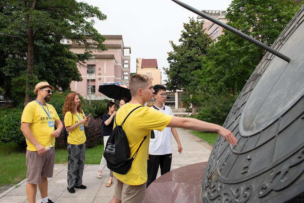 bc4f00ea729749c5ad7abba46682bc41.jpg bc4f00ea729749c5ad7abba46682bc41.jpg