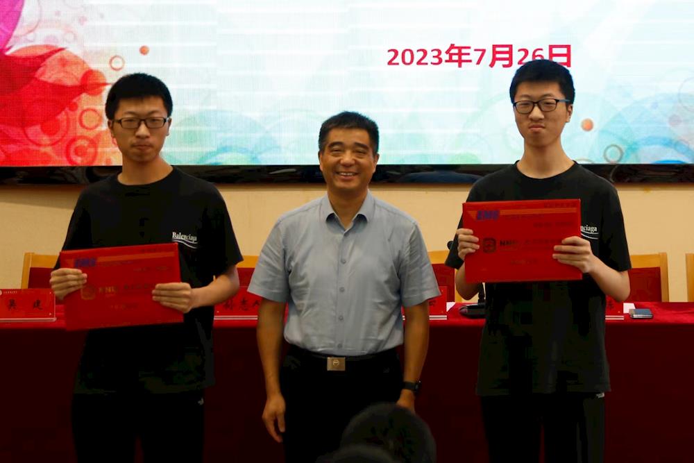 2794c172953346c391645a46abcae8b6.jpg 2794c172953346c391645a46abcae8b6.jpg