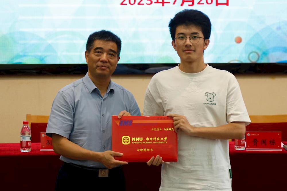 5caa56bec1a84724a719180d74c8478c.jpg 5caa56bec1a84724a719180d74c8478c.jpg