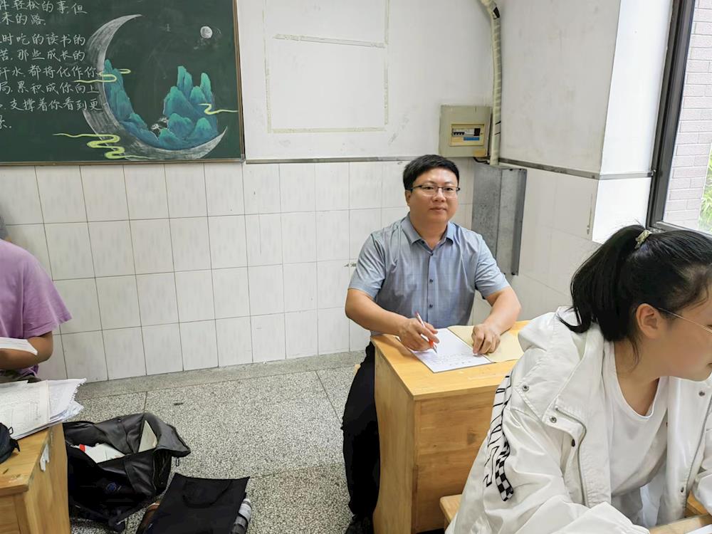 4b01819727ac4d899d0da47291f8e00f.jpg 4b01819727ac4d899d0da47291f8e00f.jpg