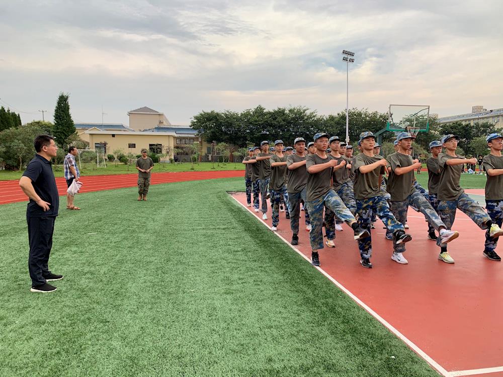 e4f20a6669b14d60bff8eea1b05e267a.jpg e4f20a6669b14d60bff8eea1b05e267a.jpg