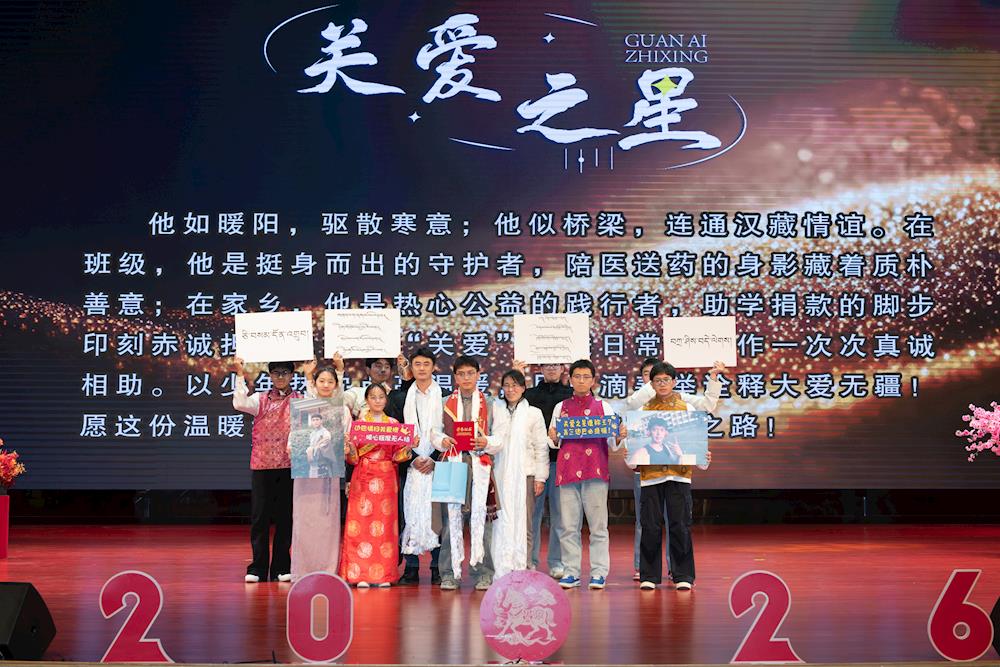 ad4d3bb5b4664982bc0e212a6b3feb69.jpg ad4d3bb5b4664982bc0e212a6b3feb69.jpg