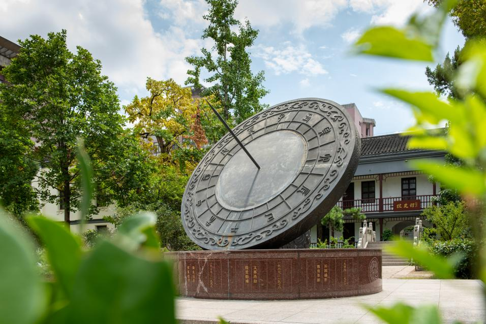 672cdeac79004daa896701aeeb2677f1.png 672cdeac79004daa896701aeeb2677f1.png