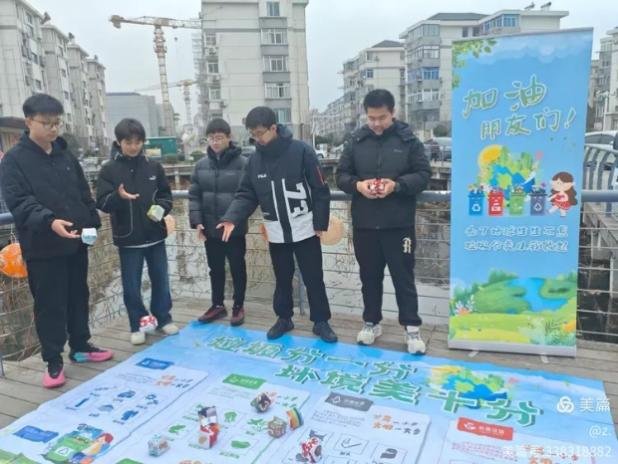 7bf462cf128e44f7a3d1e9104672fdf0.png 7bf462cf128e44f7a3d1e9104672fdf0.png