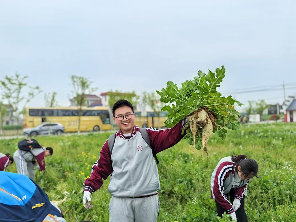 ee56d1d8333b4d4b8e3dfa0a1047db72.jpg ee56d1d8333b4d4b8e3dfa0a1047db72.jpg